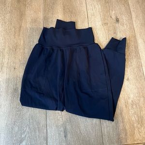 Athleta salutation joggers size xxs petite